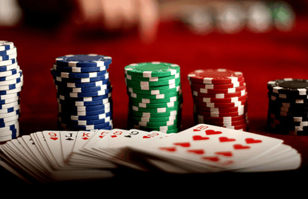 Chơi Liêng tại casino online sẽ giúp các bạn tránh được cờ bạc bịp