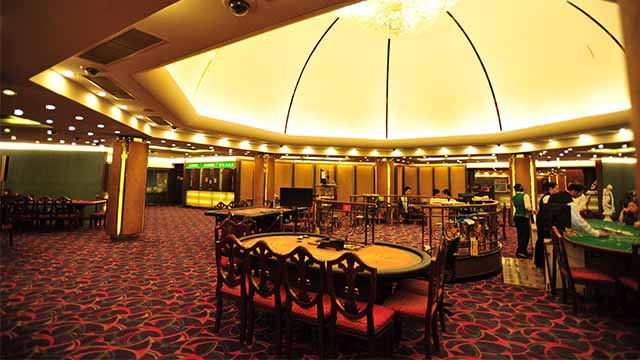 Không gian Casino Đồ Sơn rộng lớn đầy đủ thể loại giải trí